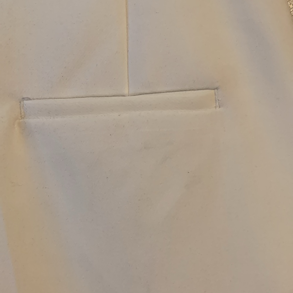 Zara Women’s White Shorts with Gold Buttons Size NWT - Picture 6 of 12